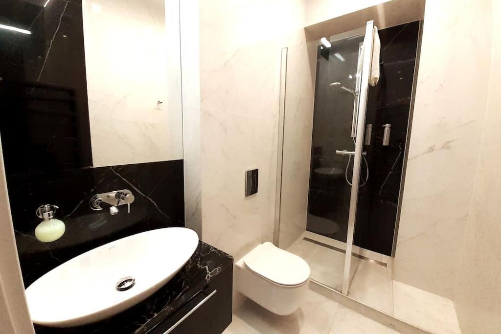 Luxury Apartment - Rakowicka 6 Cracovia Exterior foto